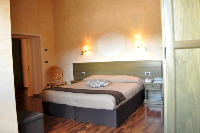Imagen de la habitación del Hotel Borgo Antico Bibbiena. Foto 5