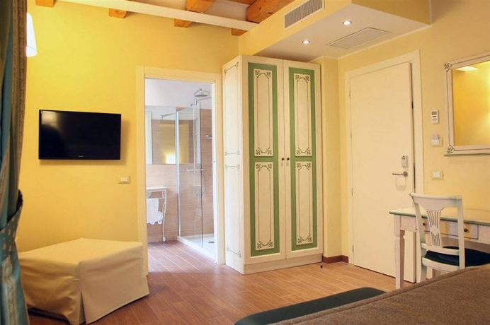 Imagen de los interiores del Hotel Borgo Antico, Como. Foto 14