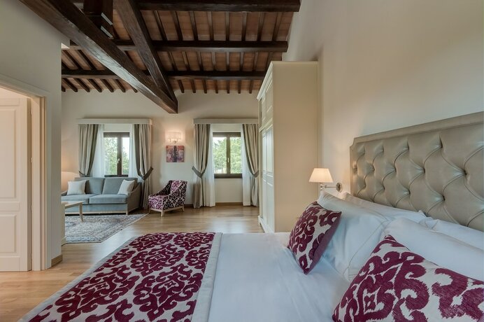 Imagen general del Hotel Borgo La Chiaracia Resort and SPA. Foto 9