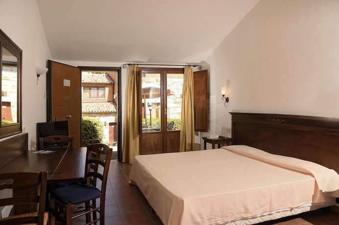 Imagen de la habitación del Hotel Borgo Magliano Resort. Foto 3