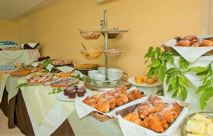 Imagen del bar/restaurante del Hotel Borgo Marina. Foto 5