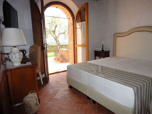 Imagen de la habitación del Hotel Borgo Sant'ambrogio Resort. Foto 10