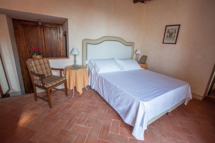 Imagen de la habitación del Hotel Borgo Sant'ambrogio Resort. Foto 17