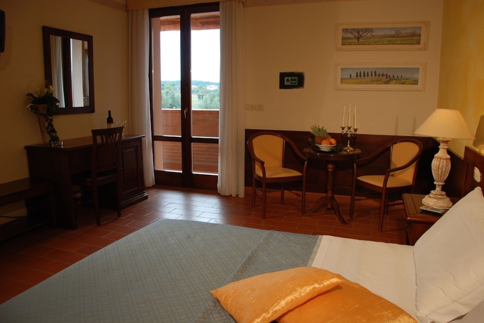 Imagen de la habitación del Hotel Borgo degli Olivi. Foto 4