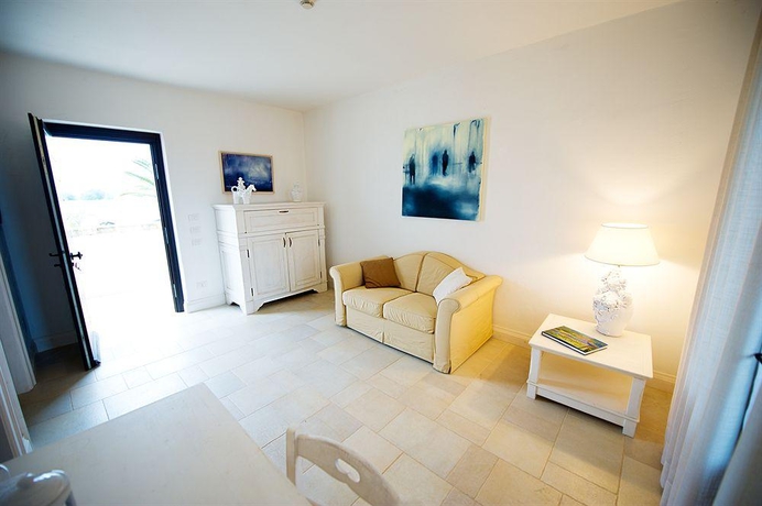 Imagen de la habitación del Hotel Borgobianco Resort and Spa Polignano - Mgallery. Foto 8