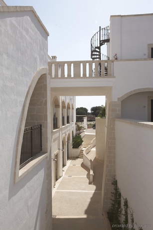 Imagen general del Hotel Borgobianco Resort and Spa Polignano - Mgallery. Foto 5