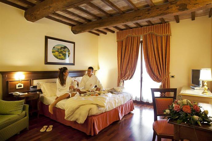 Imagen general del Hotel Borgobrufa Spa Resort Adults Only. Foto 11