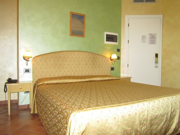 Imagen de la habitación del Hotel Borgovico. Foto 16