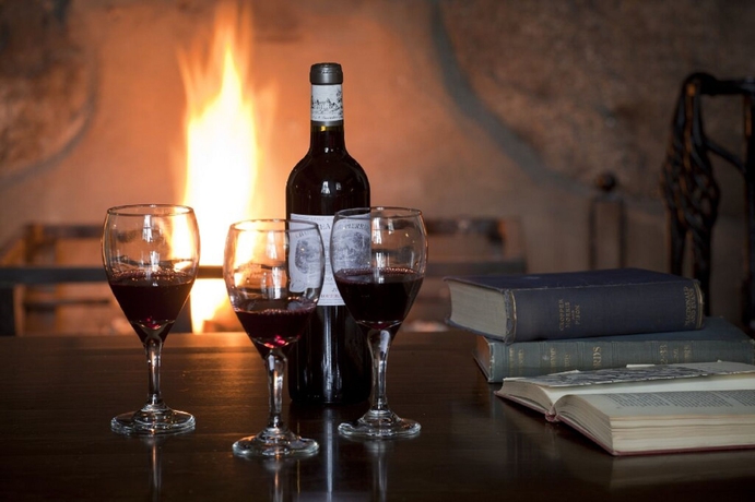 Imagen del bar/restaurante del Hotel Boringdon Hall and Spa. Foto 2