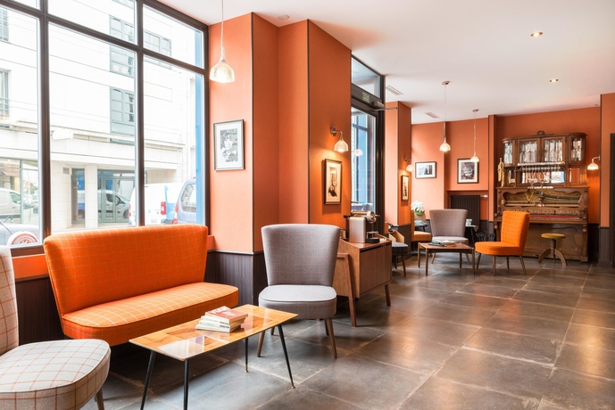 Imagen de los interiores del Hotel Boris V. By Happyculture. Foto 17