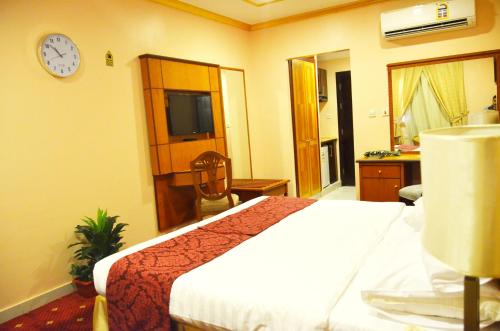 Imagen de la habitación del Hotel Borj Al Deafah. Foto 5