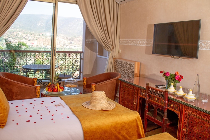 Imagen de la habitación del Hotel Borj Des Cascades. Foto 9