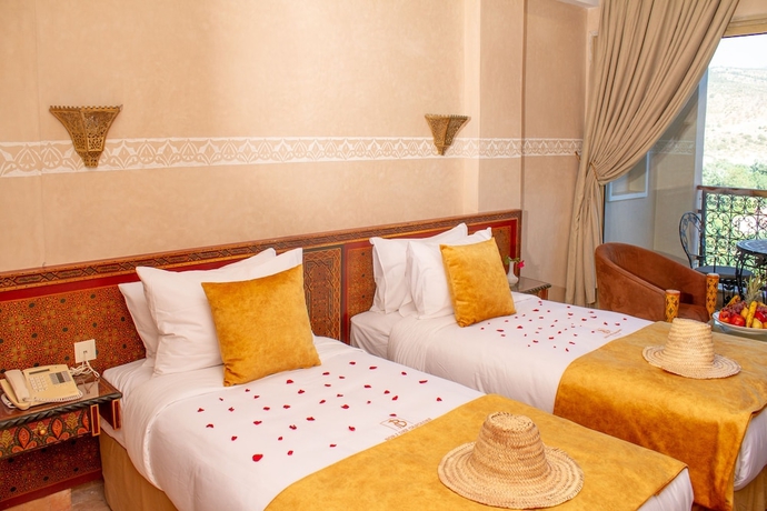 Imagen de la habitación del Hotel Borj Des Cascades. Foto 10