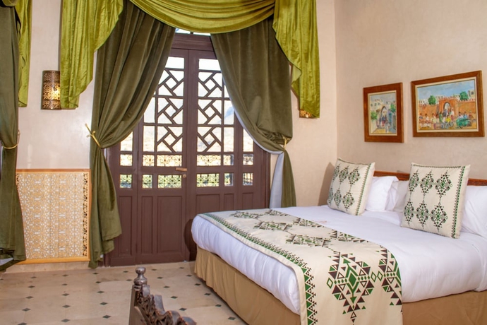 Imagen de la habitación del Hotel Borj Des Cascades. Foto 14