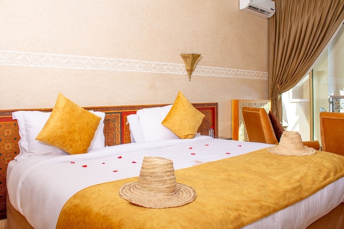 Imagen de la habitación del Hotel Borj Des Cascades. Foto 17