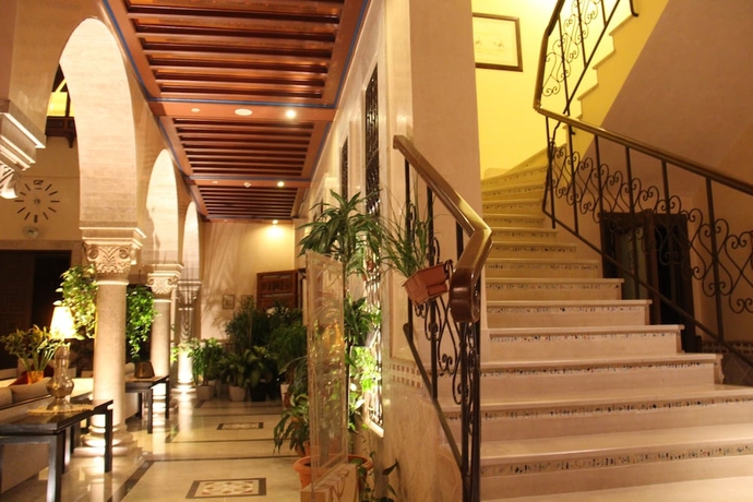 Imagen de los interiores del Hotel Borj Dhiafa. Foto 18