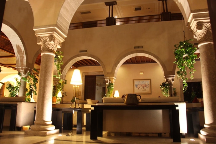 Imagen de los interiores del Hotel Borj Dhiafa. Foto 19