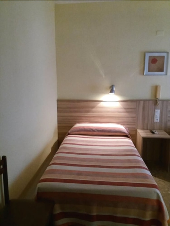 Imagen de la habitación del Hotel Borja. Foto 4