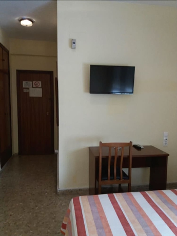 Imagen de la habitación del Hotel Borja. Foto 5