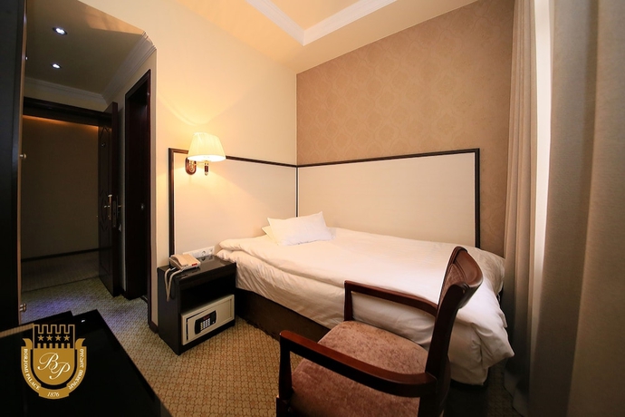 Imagen de la habitación del Hotel Borjomi Palace. Foto 4