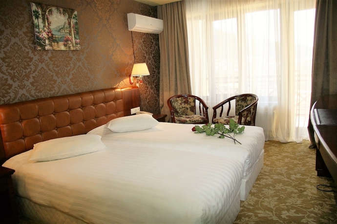 Imagen de la habitación del Hotel Borjomi Palace. Foto 7