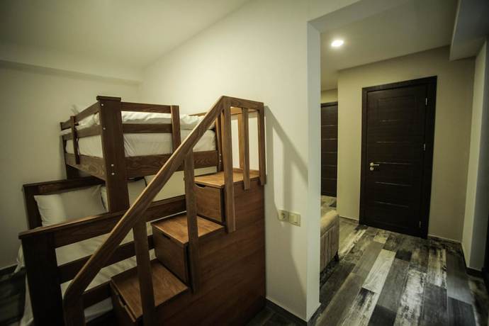 Imagen de la habitación del Hotel Borjomi Underwood. Foto 9