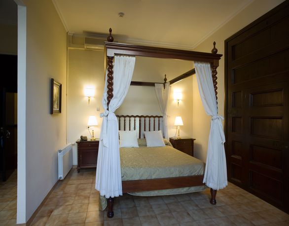 Imagen de la habitación del Hotel Born. Foto 9