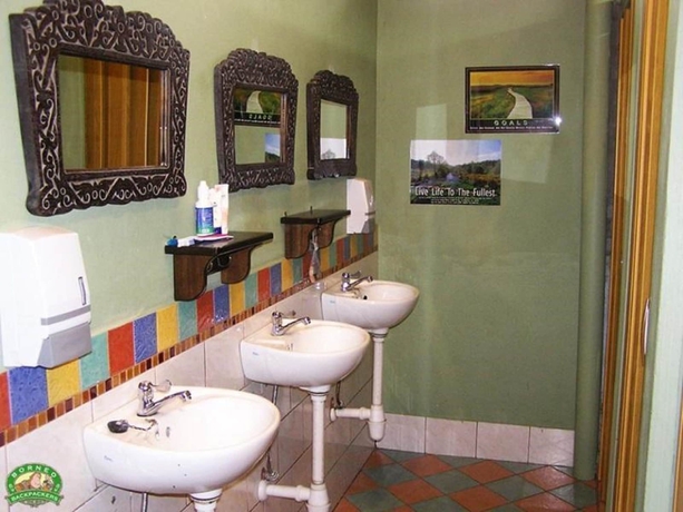 Imagen de la habitación del Hotel Borneo Backpackers. Foto 3