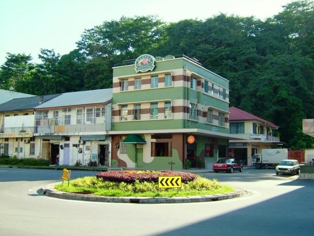 Imagen de los exteriores del Hotel Borneo Backpackers. Foto 13