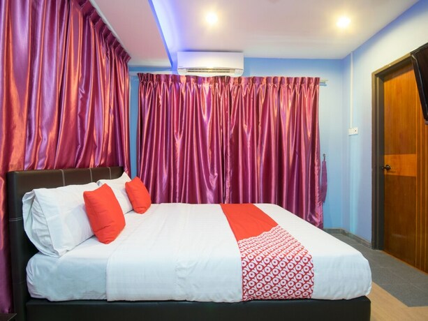 Imagen de la habitación del Hotel Borneo Inn. Foto 12