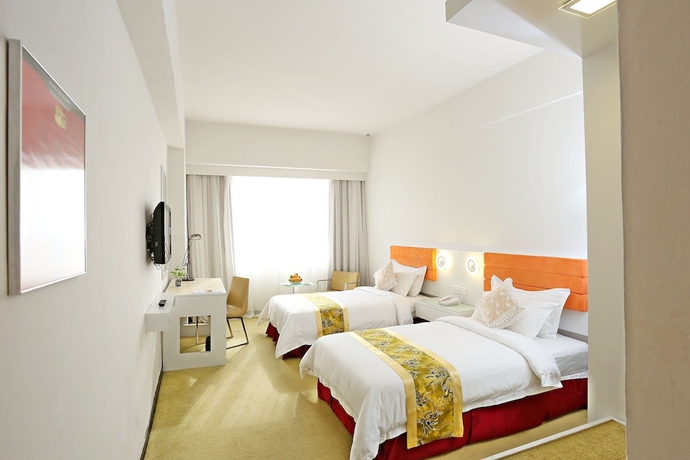 Imagen de la habitación del Hotel Borneo Royale. Foto 3