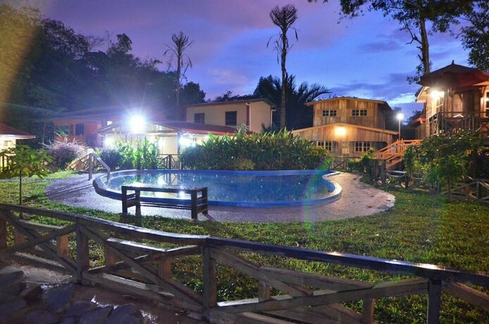 Imagen general del Hotel Borneo Tree House. Foto 3