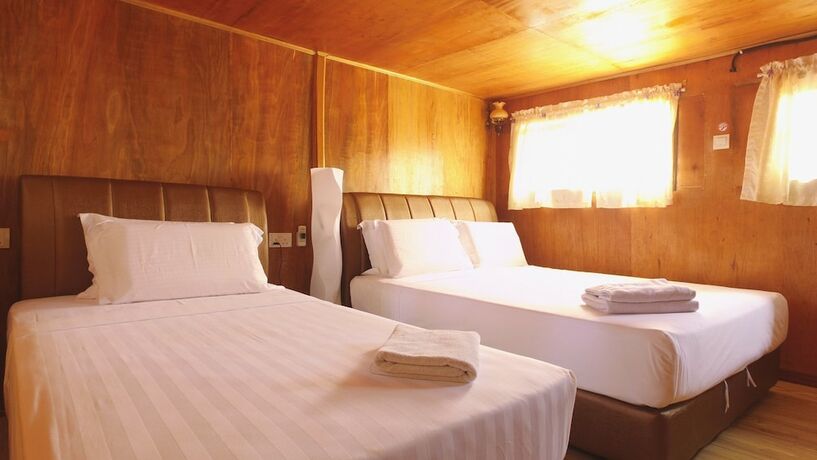 Imagen general del Hotel Borneo Tree House. Foto 6