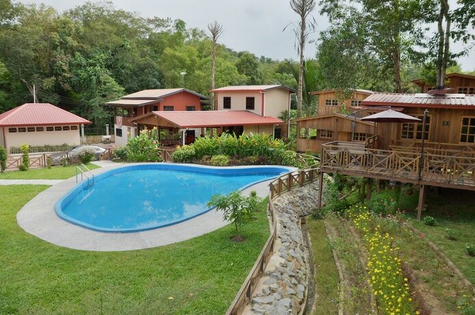 Imagen general del Hotel Borneo Tree House. Foto 7