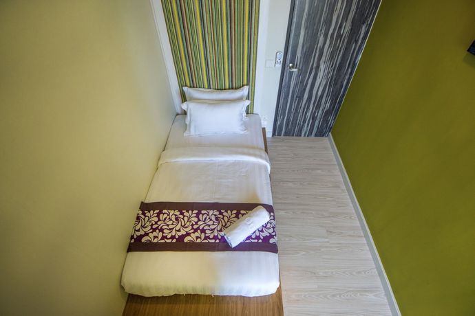 Imagen de la habitación del Hotel Borneo Vista Suites. Foto 5