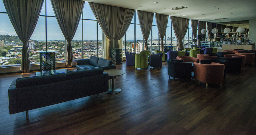 Imagen de los interiores del Hotel Borneo Vista Suites. Foto 15