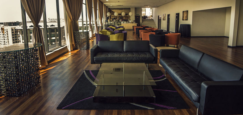 Imagen de la habitación del Hotel Borneo Vista Suites. Foto 9