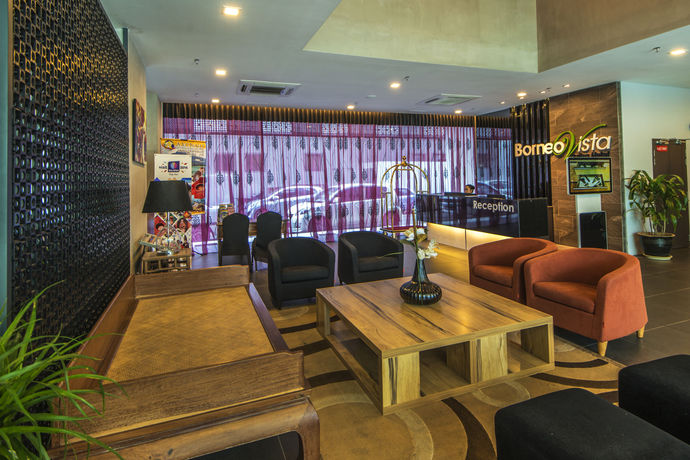 Imagen del bar/restaurante del Hotel Borneo Vista Suites. Foto 3
