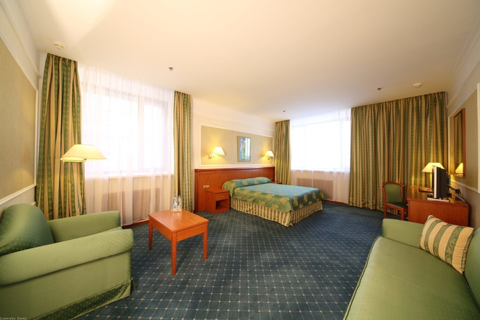 Imagen de la habitación del Hotel Borodino. Foto 8