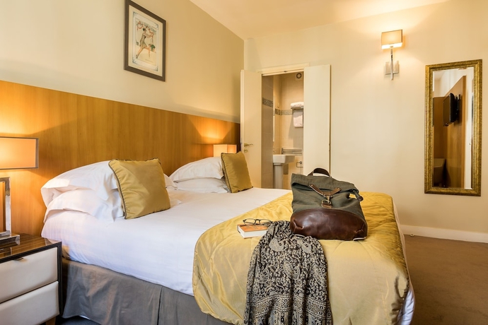 Imagen de la habitación del Hotel Boronali. Foto 10