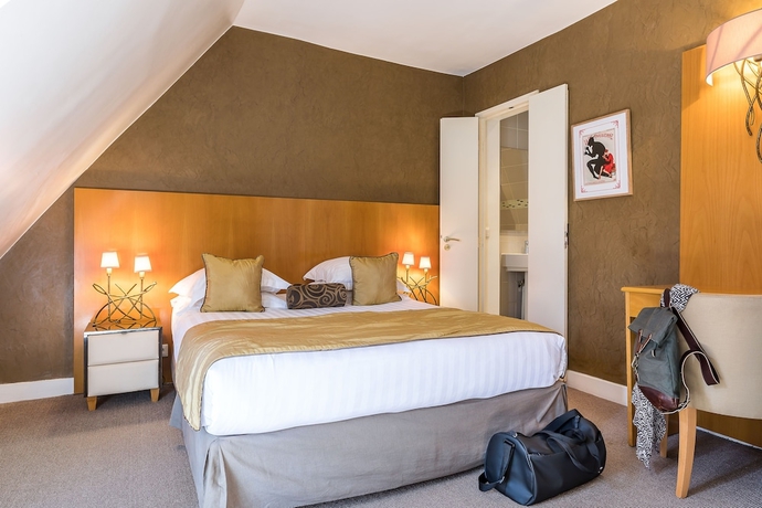 Imagen de la habitación del Hotel Boronali. Foto 18