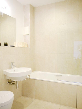 Imagen general del Hotel Borough Road. Foto 3