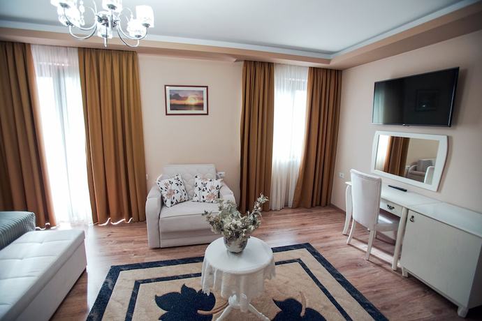 Imagen de la habitación del Hotel Borova, KORCE. Foto 10