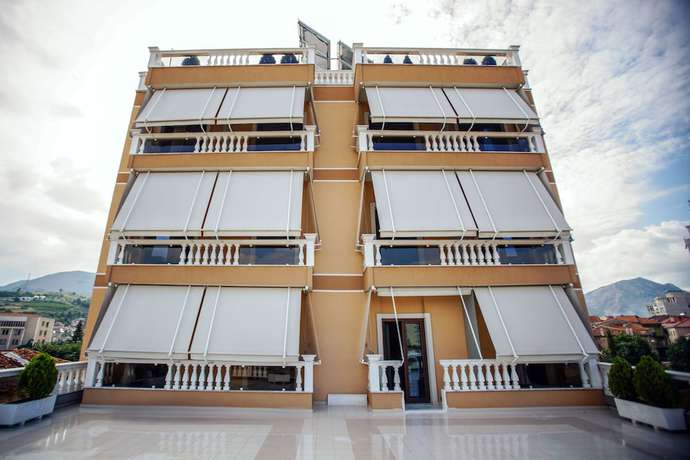 Imagen general del Hotel Borova, KORCE. Foto 3