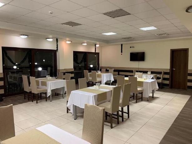 Imagen del bar/restaurante del Hotel Borovets Green. Foto 3