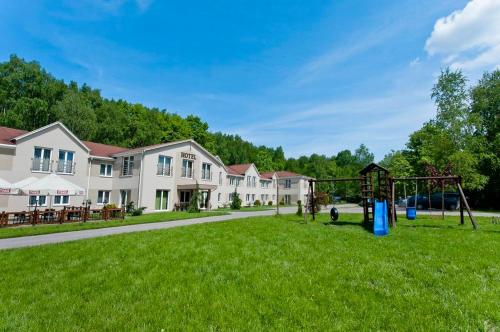 Imagen general del Hotel Borowina. Foto 1