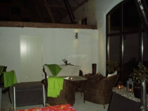 Imagen de los interiores del Hotel Borrby. Foto 12