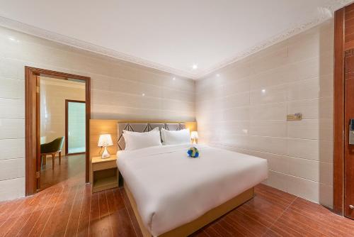 Imagen de la habitación del Hotel Borrman Guangzhou Airport. Foto 6