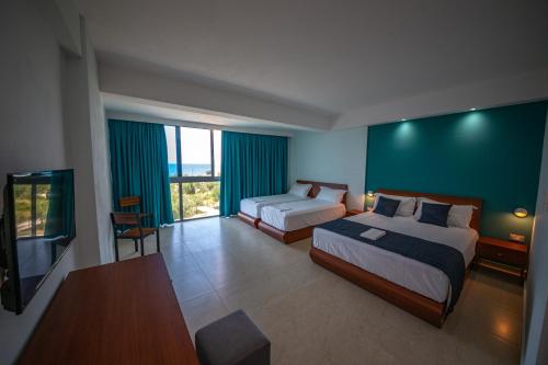 Imagen de la habitación del Hotel Borshi. Foto 15