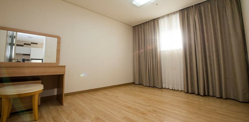 Imagen de la habitación del Hotel Boryeong Base. Foto 4
